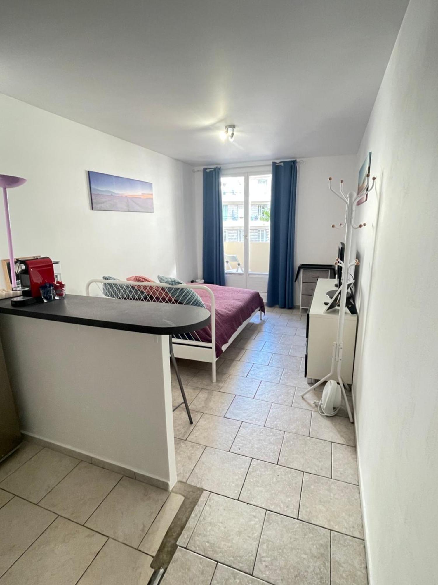 Small Appartement Niza Exterior foto